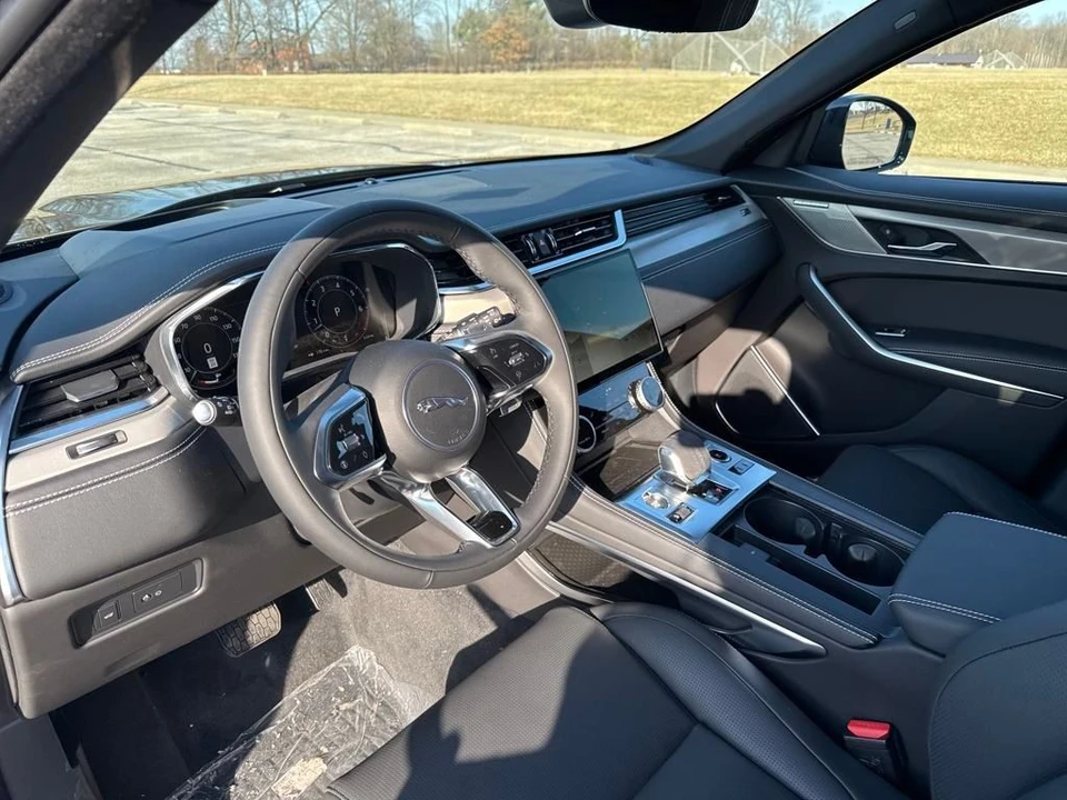 2026 Jaguar F-Pace - Image 12 of 12