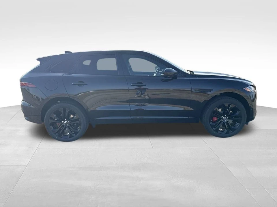 2026 Jaguar F-Pace - Image 5 of 12