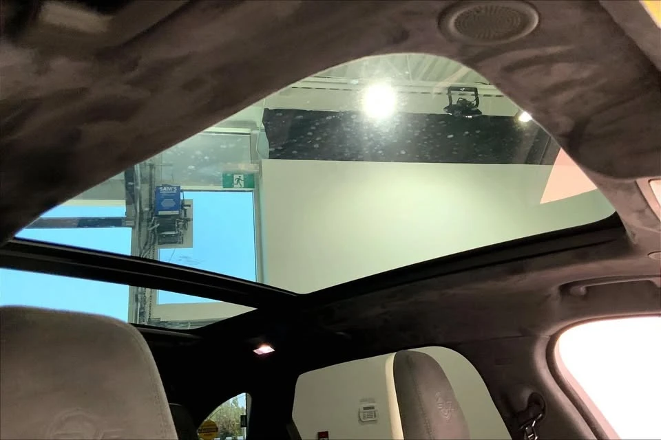 2026 Jaguar F-Pace - Image 9 of 20