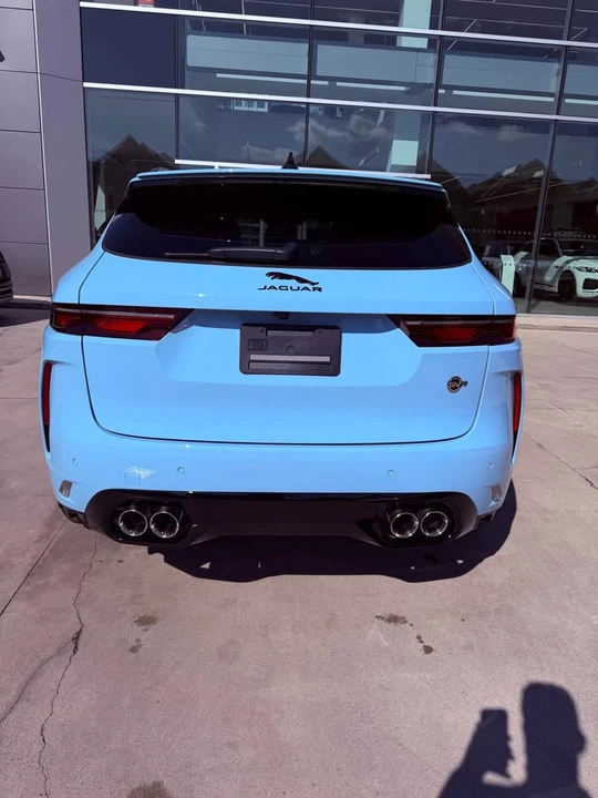 2026 Jaguar F-Pace - Image 9 of 12