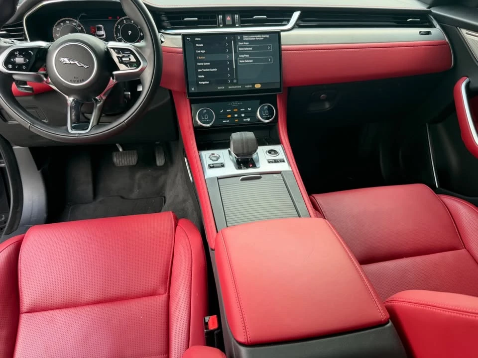 2026 Jaguar F-Pace - Image 17 of 19