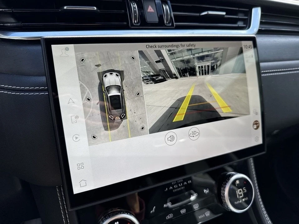 2026 Jaguar F-Pace - Image 11 of 18