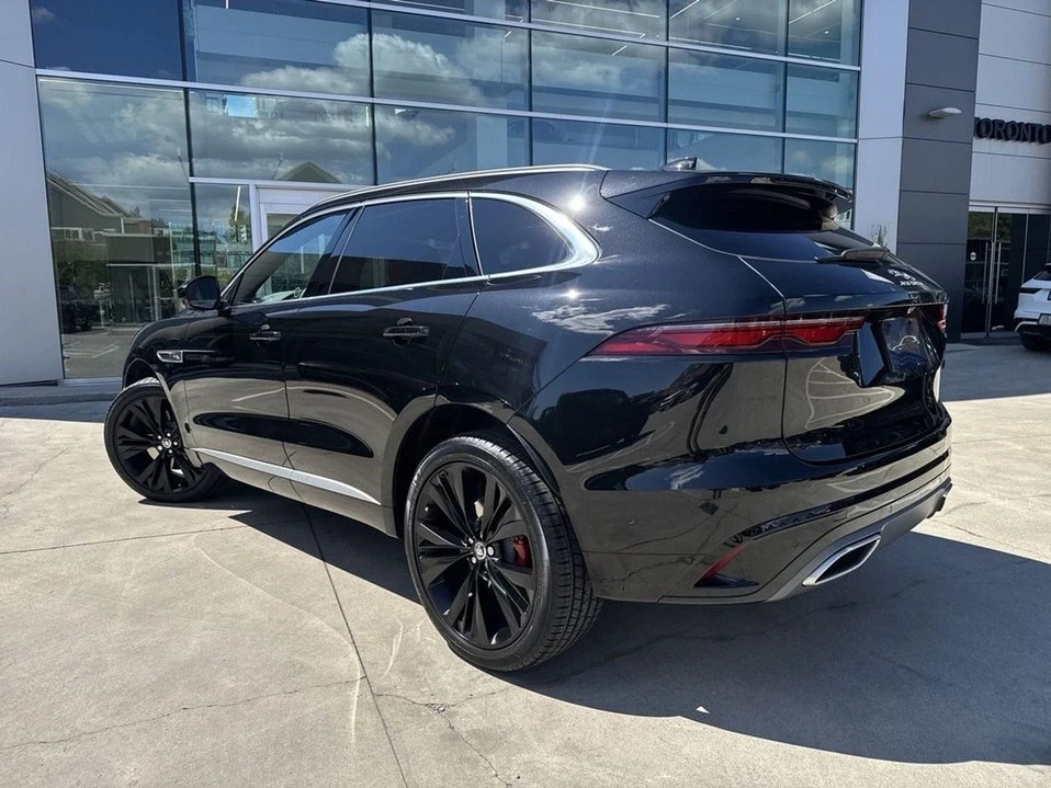 2026 Jaguar F-Pace - Image 3 of 18