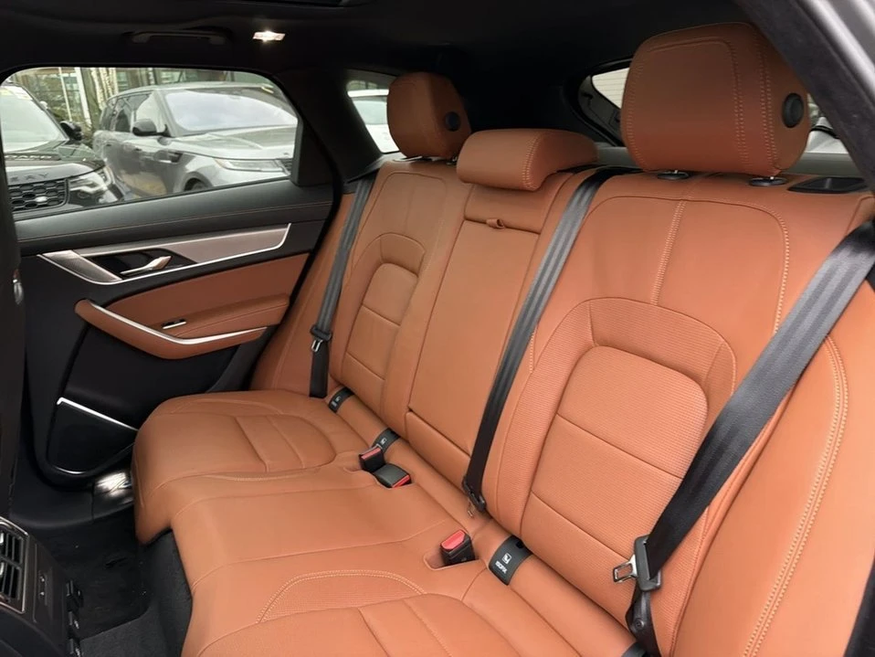 2026 Jaguar F-Pace - Image 17 of 18