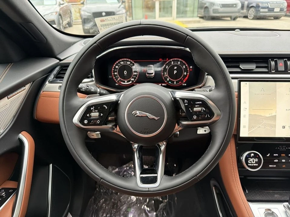 2026 Jaguar F-Pace - Image 8 of 18