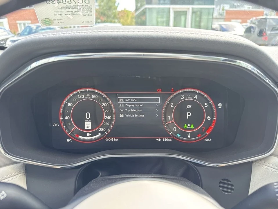 2026 Jaguar F-Pace - Image 9 of 18