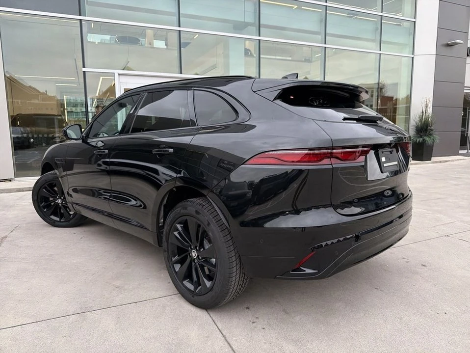 2026 Jaguar F-Pace - Image 3 of 18