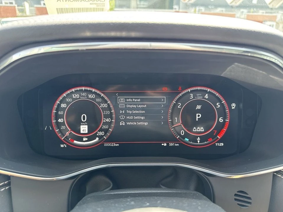 2026 Jaguar F-Pace - Image 9 of 18