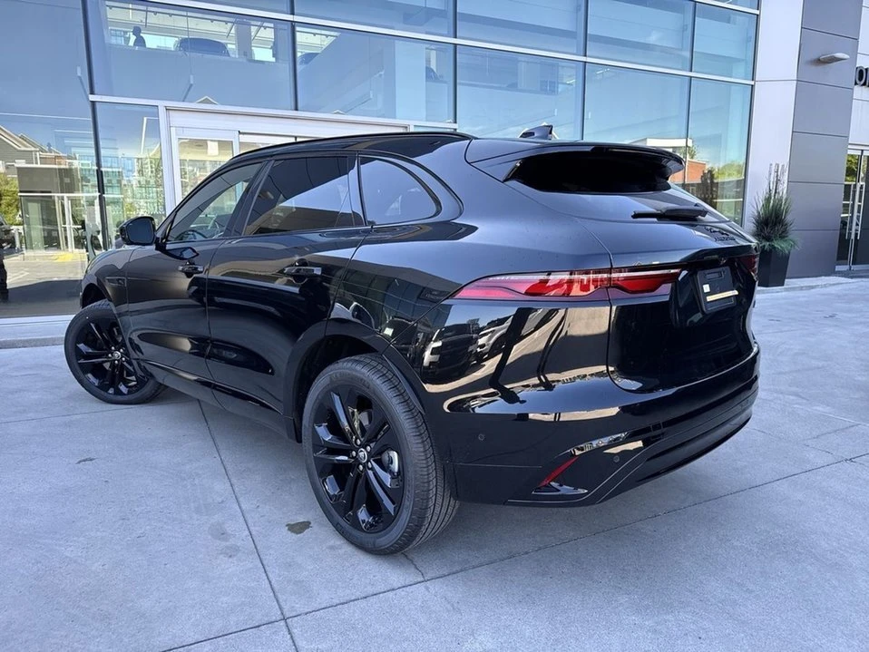2026 Jaguar F-Pace - Image 3 of 18