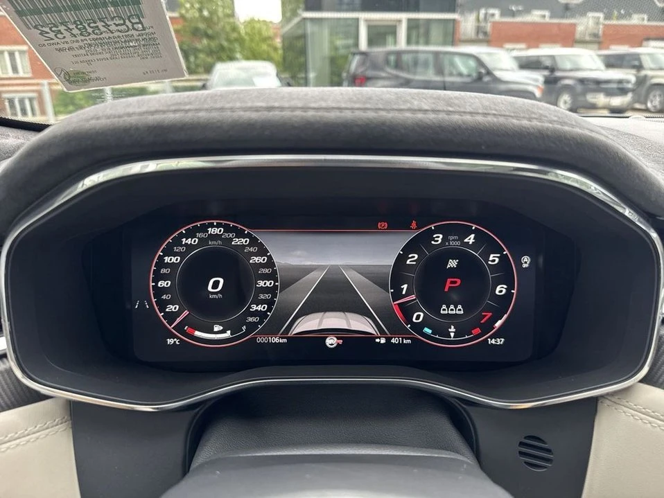 2026 Jaguar F-Pace - Image 9 of 18