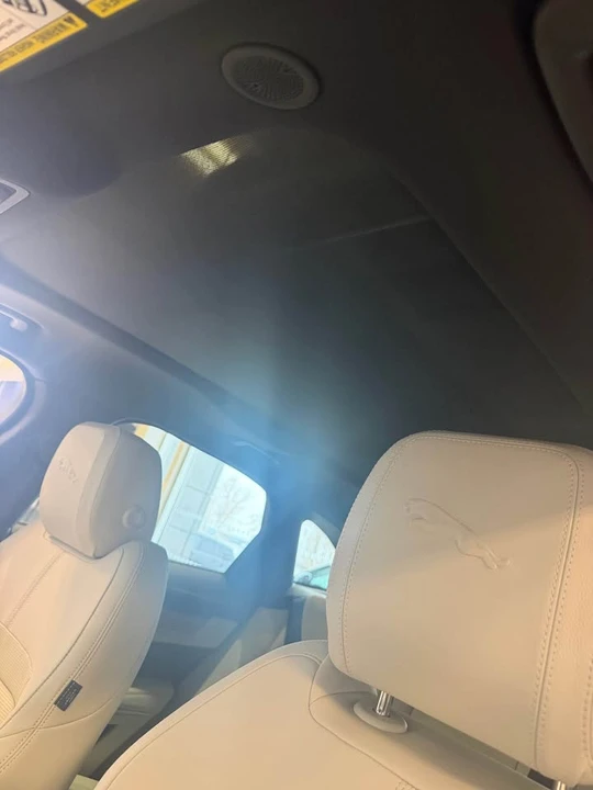2026 Jaguar F-Pace - Image 6 of 8