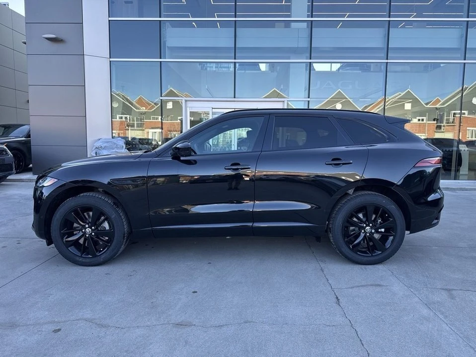 2026 Jaguar F-Pace - Image 2 of 18