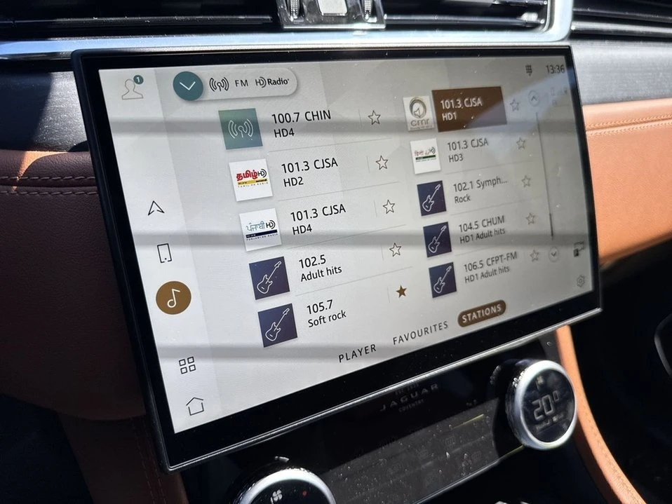2026 Jaguar F-Pace - Image 10 of 18