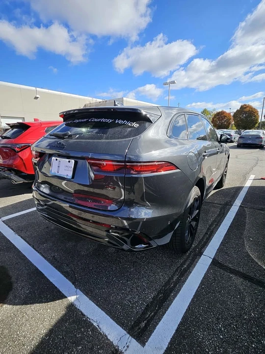 2026 Jaguar F-Pace - Image 3 of 6