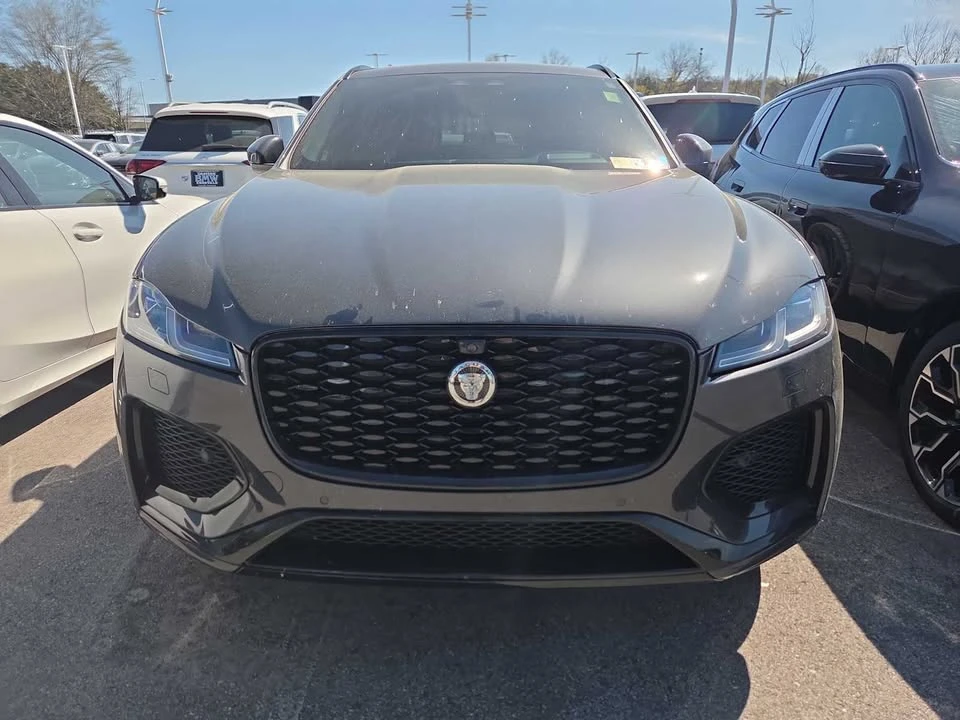 2026 Jaguar F-Pace - Image 4 of 11