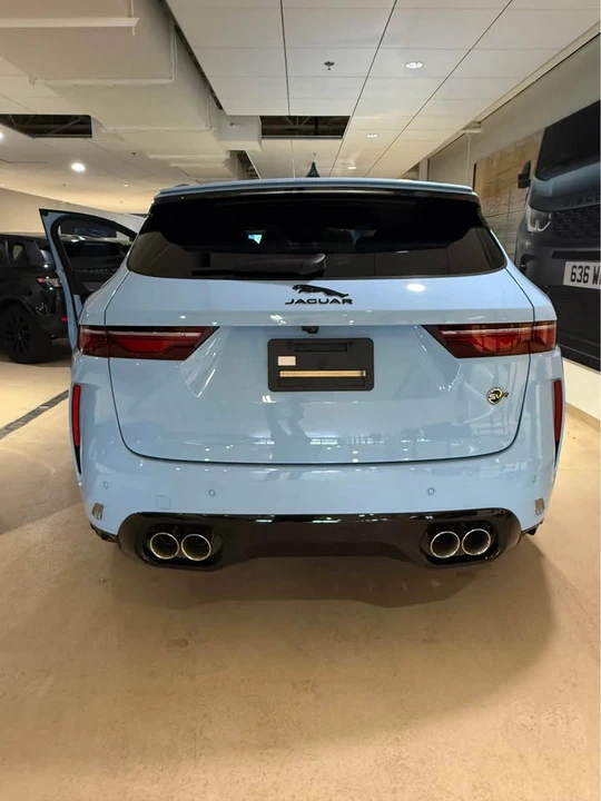 2026 Jaguar F-Pace SVR - Image 7 of 9