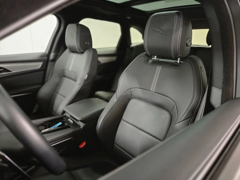 2026 Jaguar F-Pace - Image 10 of 20