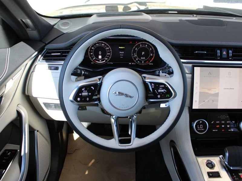 2026 Jaguar F-Pace - Image 5 of 17