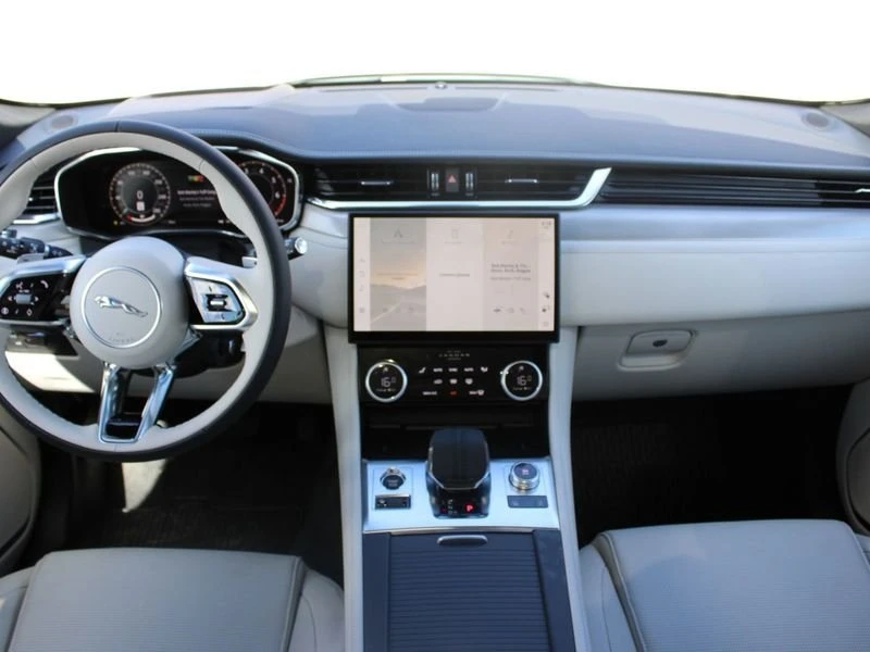 2026 Jaguar F-Pace - Image 10 of 18