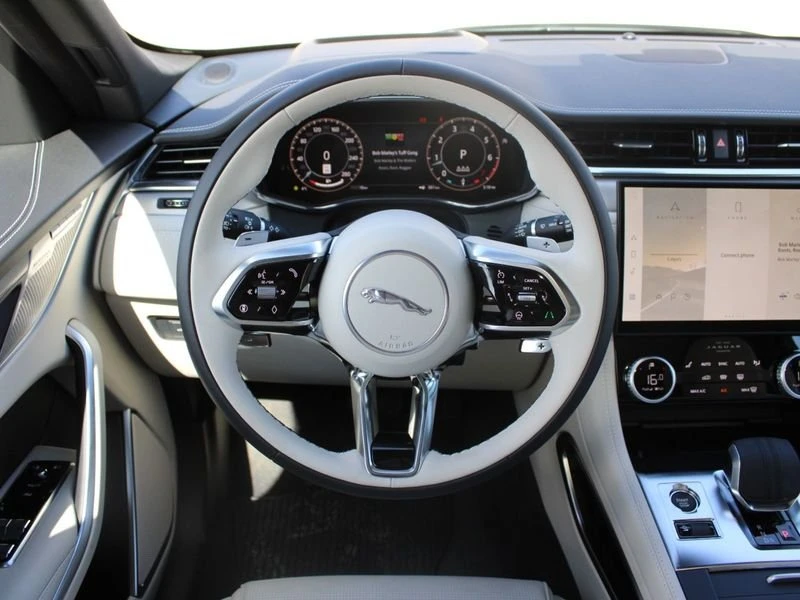 2026 Jaguar F-Pace - Image 6 of 18