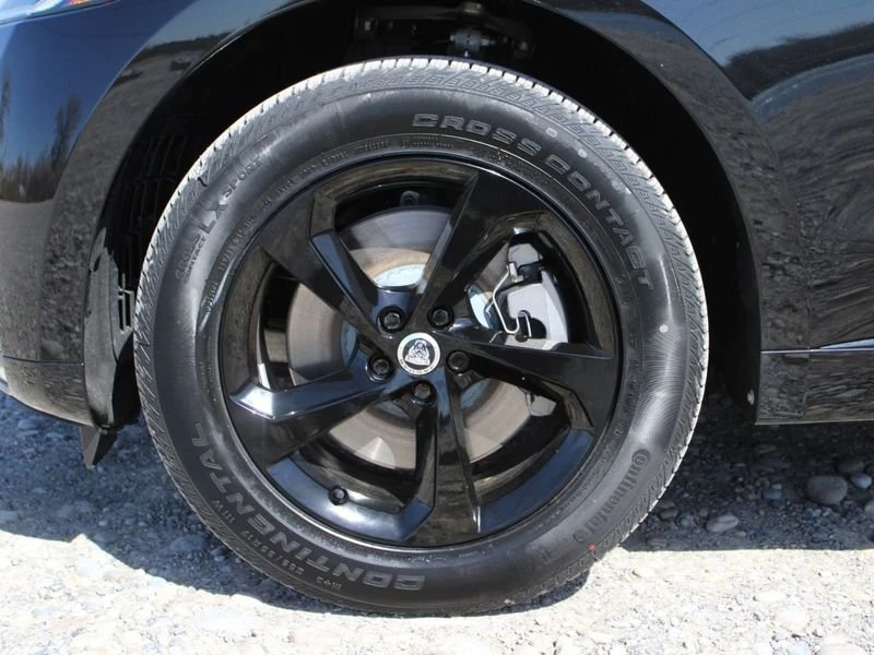 2026 Jaguar F-Pace - Image 18 of 18