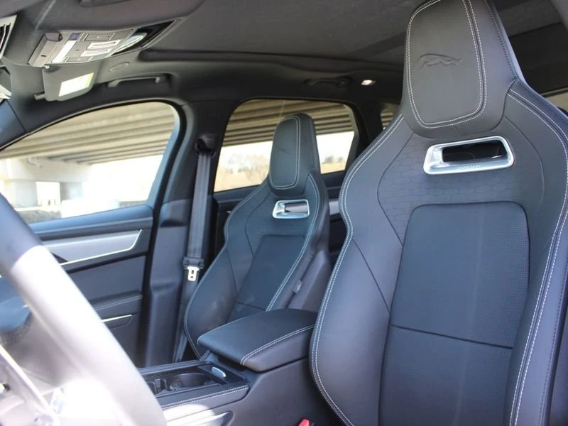 2026 Jaguar F-Pace - Image 8 of 18