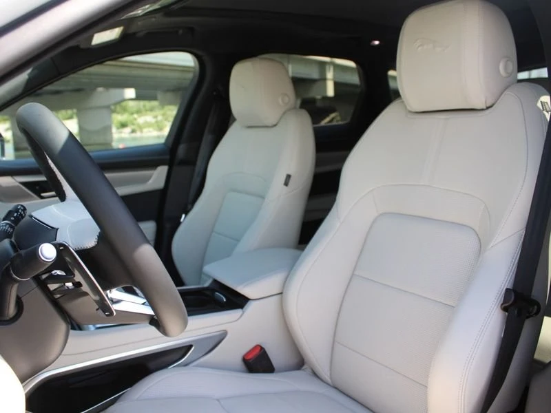 2026 Jaguar F-Pace - Image 8 of 18