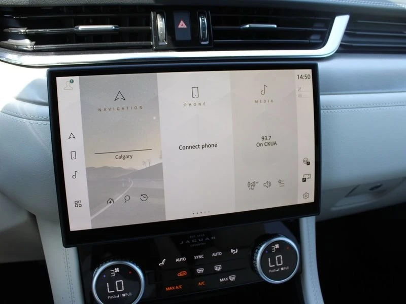 2026 Jaguar F-Pace - Image 12 of 18