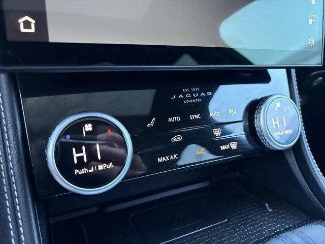 2026 Jaguar F-Pace - Image 13 of 14