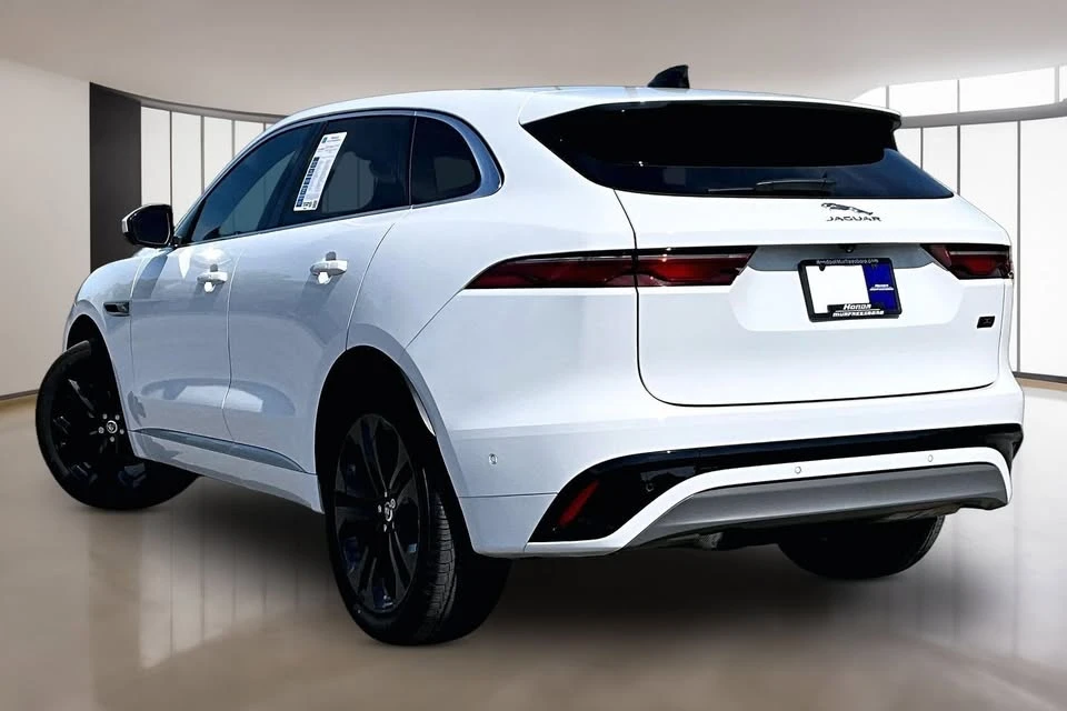 2026 Jaguar F-Pace - Image 2 of 11