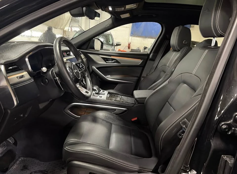 2026 Jaguar F-Pace - Image 6 of 14