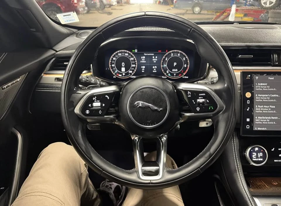 2026 Jaguar F-Pace - Image 7 of 14