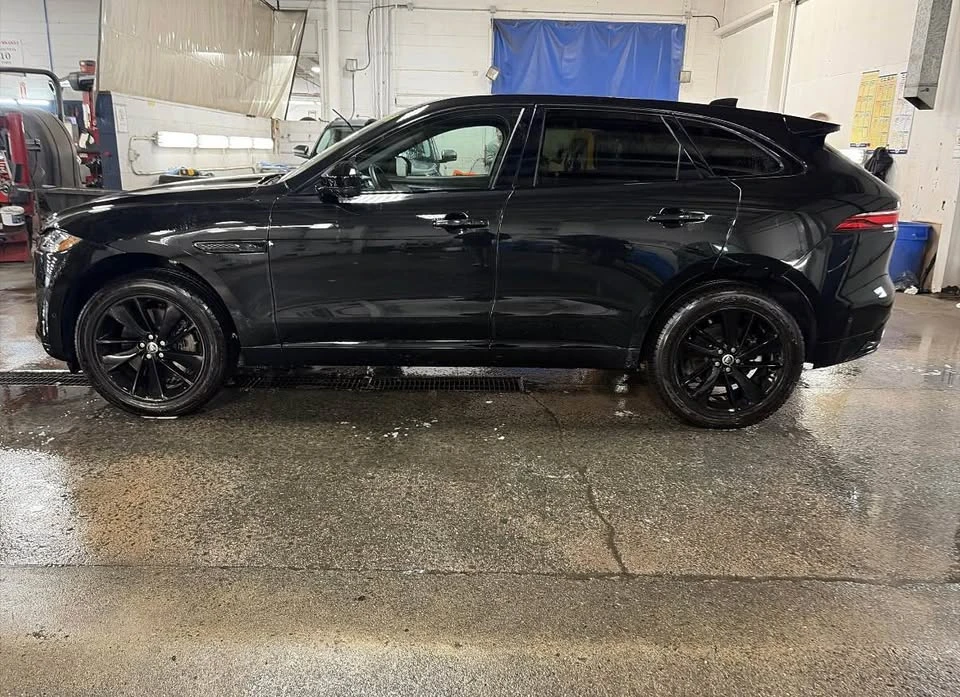 2026 Jaguar F-Pace - Image 4 of 14