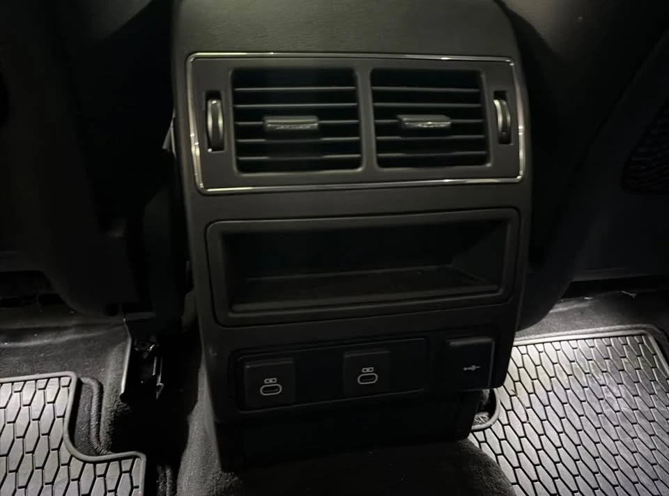2026 Jaguar F-Pace - Image 12 of 14