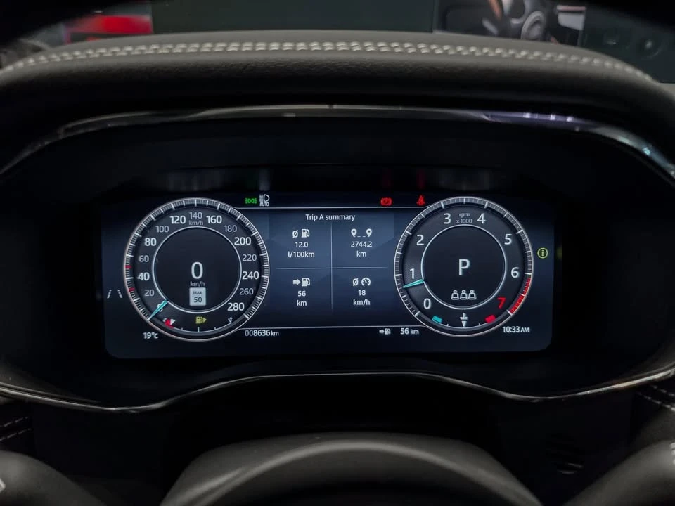 2026 Jaguar F-Pace - Image 13 of 20