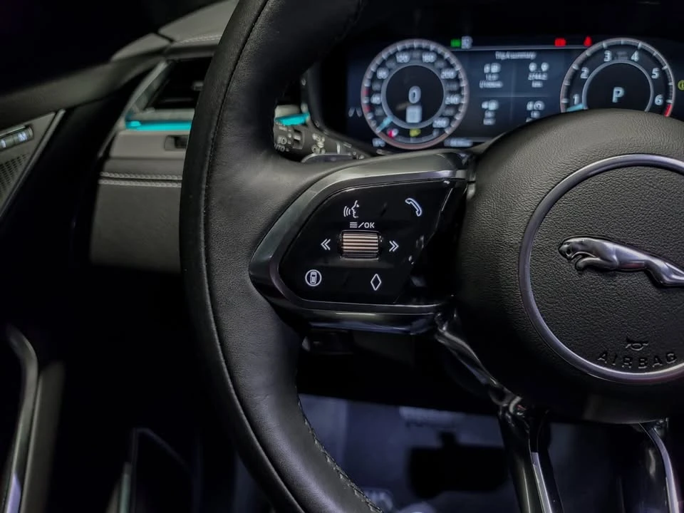 2026 Jaguar F-Pace - Image 15 of 20