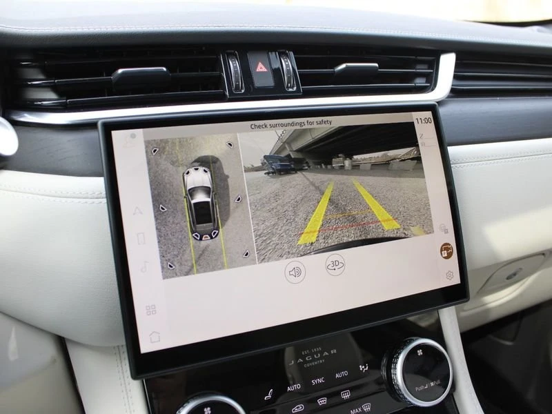 2026 Jaguar F-Pace - Image 15 of 18