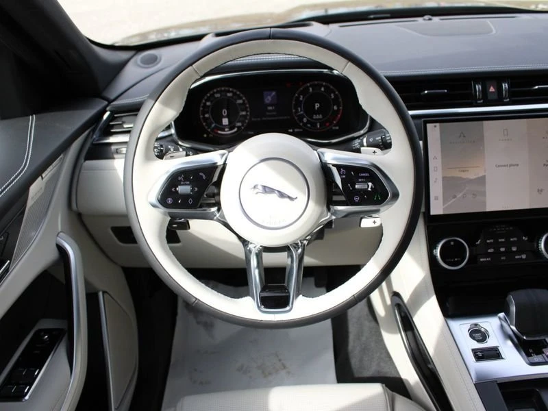2026 Jaguar F-Pace - Image 7 of 18