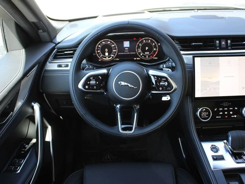 2026 Jaguar F-Pace - Image 7 of 18
