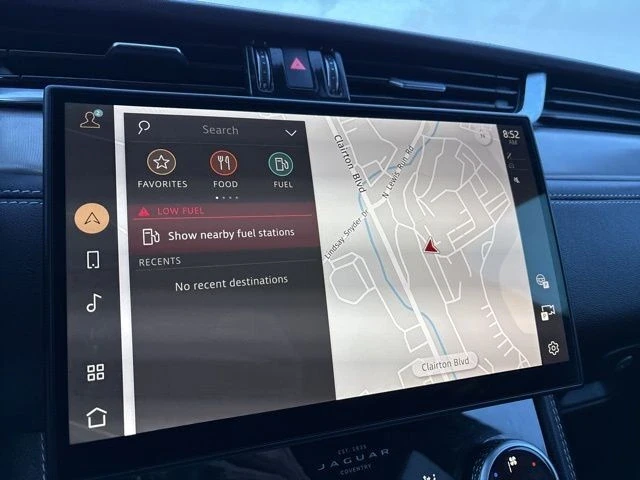 2026 Jaguar F-Pace - Image 12 of 18
