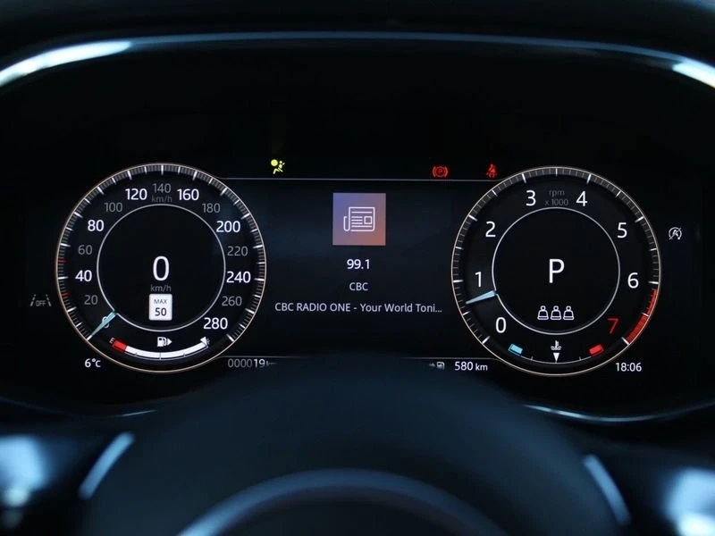 2026 Jaguar F-Pace - Image 16 of 20