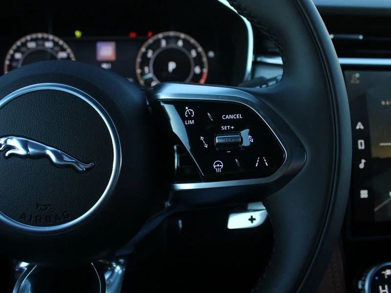 2026 Jaguar F-Pace - Image 10 of 20