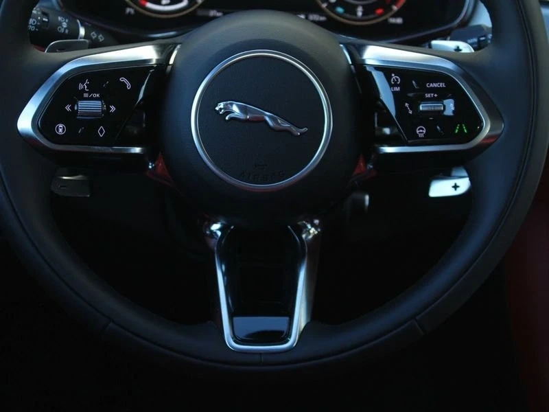 2026 Jaguar F-Pace - Image 6 of 19