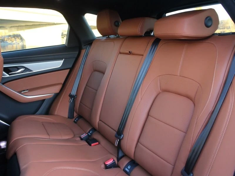 2026 Jaguar F-Pace - Image 17 of 20