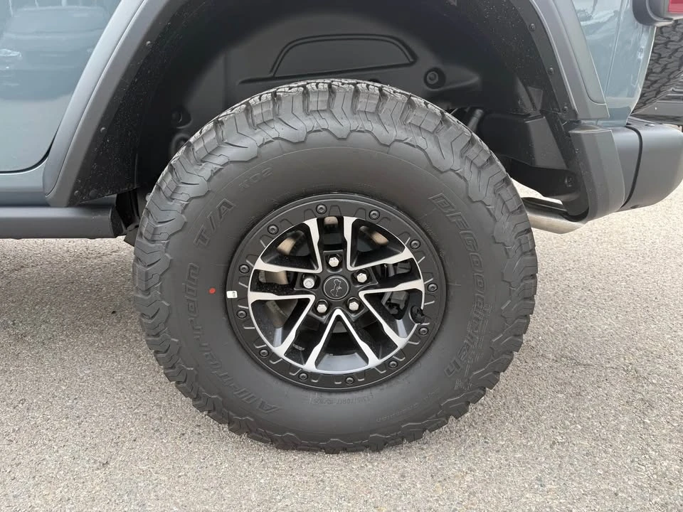 2026 Jeep JL Wrangler - Image 3 of 19