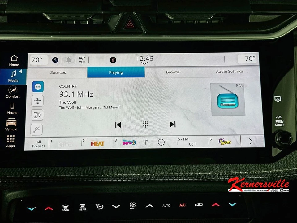 2026 Jeep Cherokee - Image 13 of 21