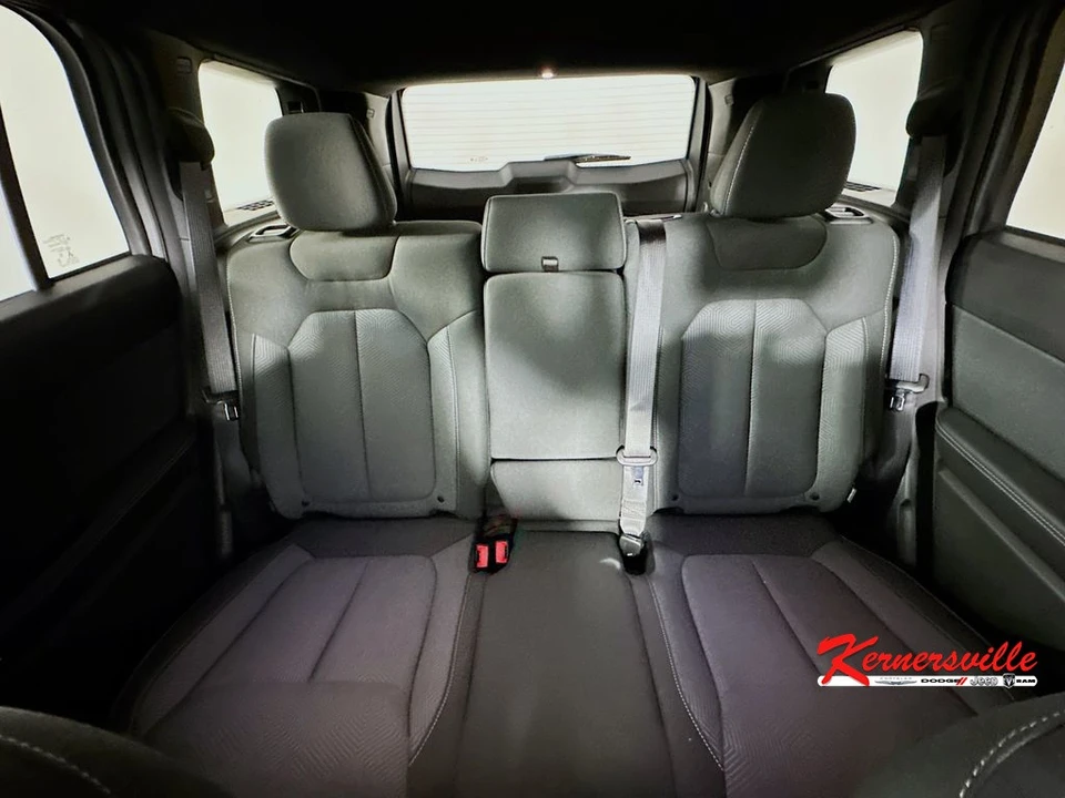 2026 Jeep Cherokee - Image 10 of 22