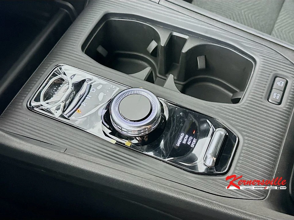 2026 Jeep Cherokee - Image 12 of 21