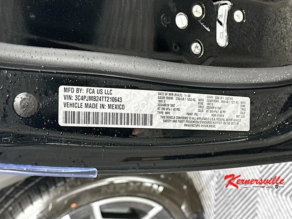 2026 Jeep Cherokee - Image 19 of 21