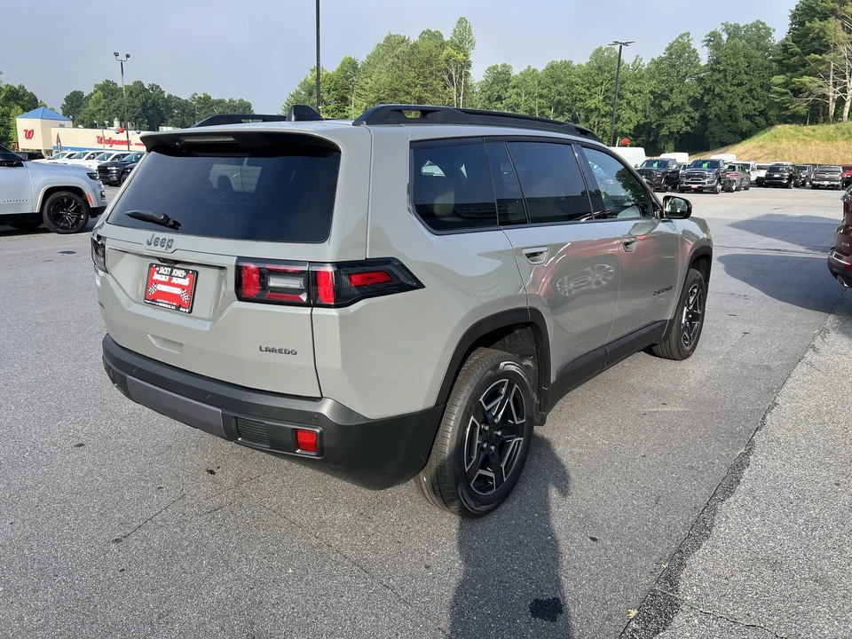 2026 Jeep Cherokee - Image 3 of 30